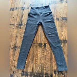 Beyond Yoga Space Dye Leggings — Heather grey — size S — NWOT